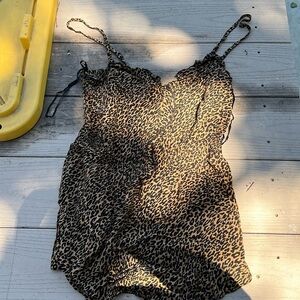 Sweet heart ruffled top